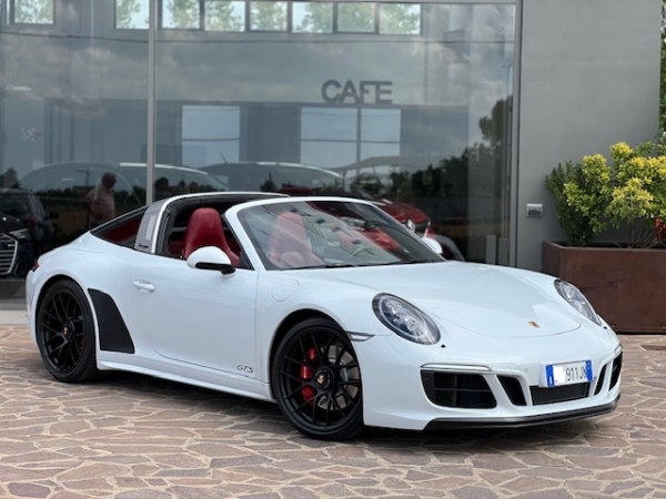 Porsche 911 Targa 4GTS PDK Auto